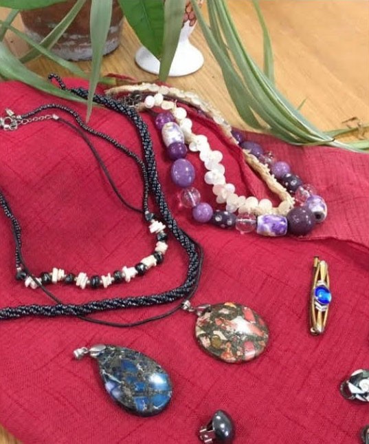 o-ptits-coins-transformation-et-reparation-de-bijoux_bijoux-toune.jpg